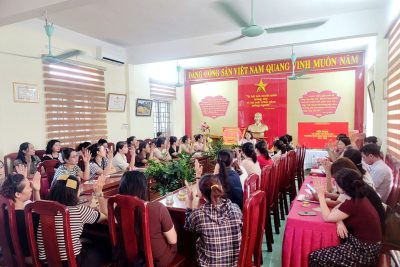 Trường MN Ninh Vân tổ chức hội nghị về công tác bán trú năm học 2025 – 2026