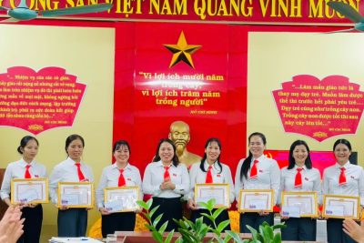 Chi bộ trường MN Ninh Vân tổ chức tổng kết công tác Đảng năm 2025 và triển khai phương hướng nhiệm vụ năm 2026